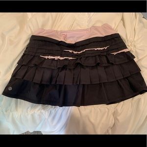 lulu tennis skirt!!!
